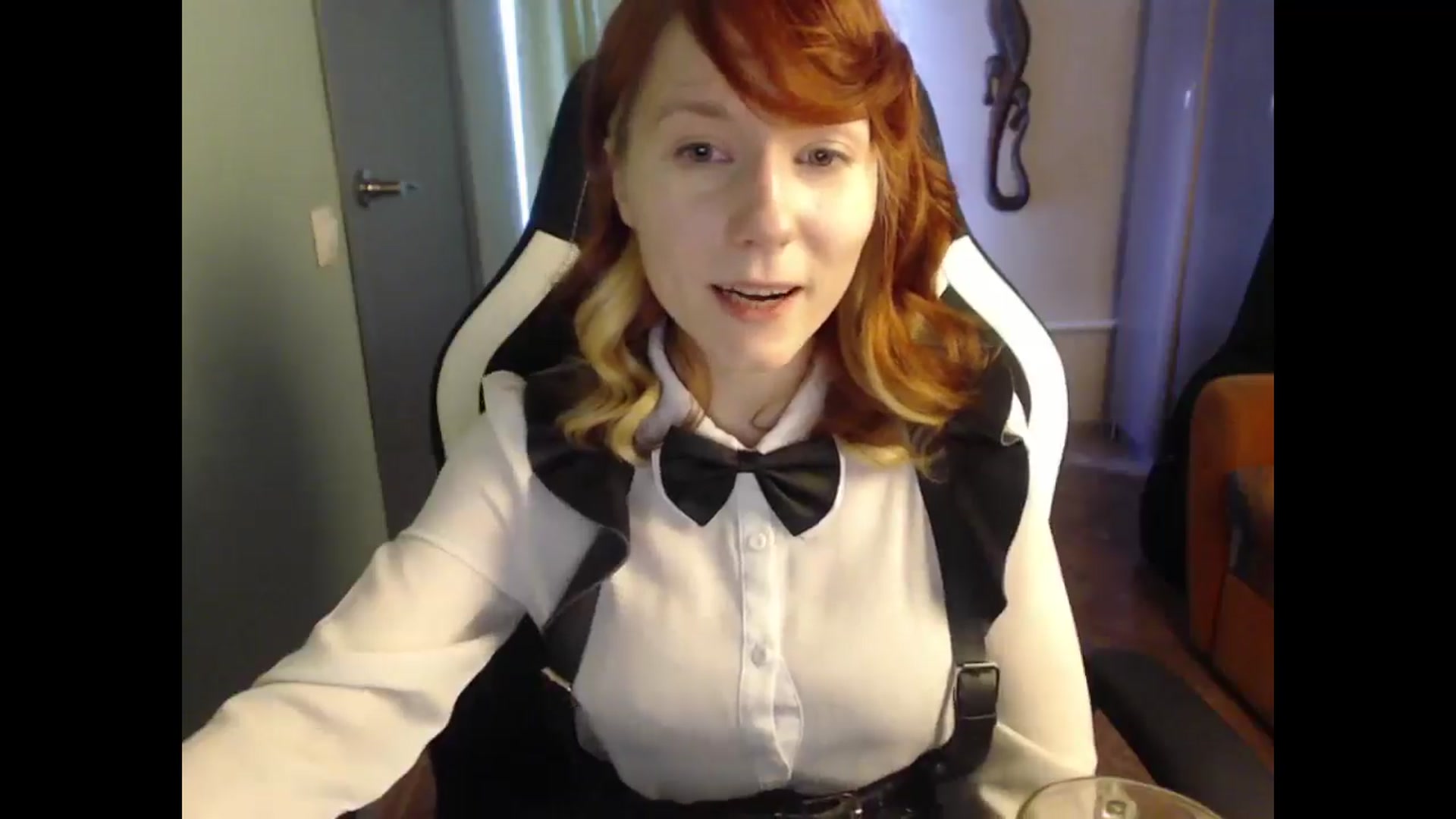 Gallery image thumbnail from NikiFoks18's myfreecams stream on, 04/16/2025, 09:14 image 16 of 20