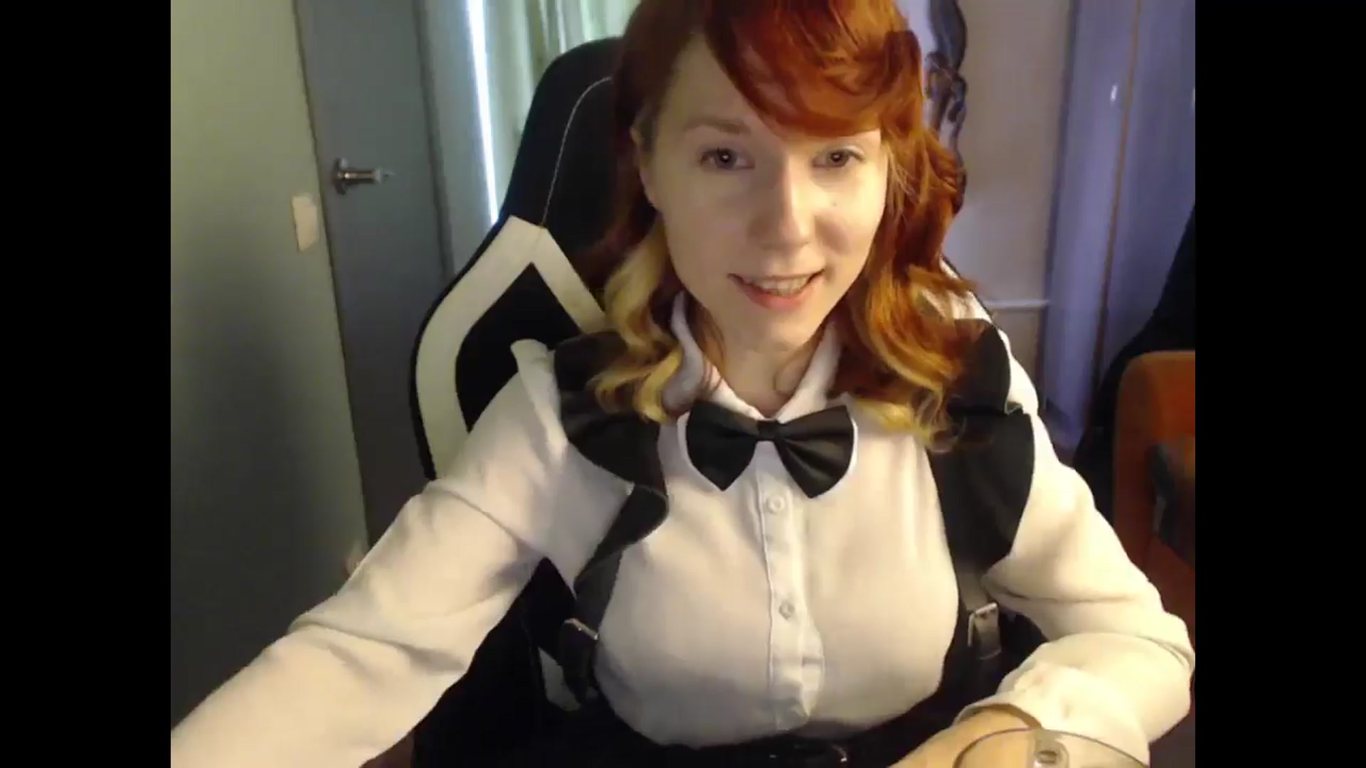 Gallery image thumbnail from NikiFoks18's myfreecams stream on, 04/16/2025, 09:14 image 15 of 20