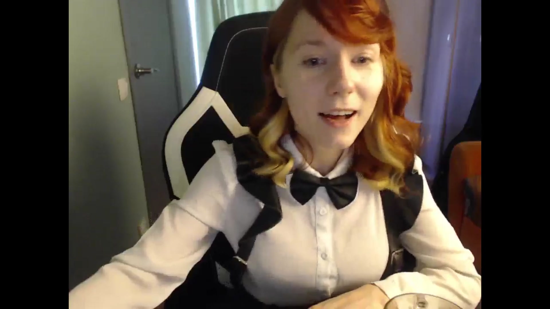 Gallery image thumbnail from NikiFoks18's myfreecams stream on, 04/16/2025, 09:14 image 14 of 20