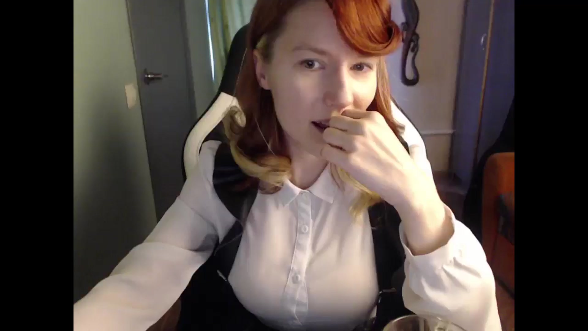 Gallery image thumbnail from NikiFoks18's myfreecams stream on, 04/18/2025, 09:06 image 18 of 20
