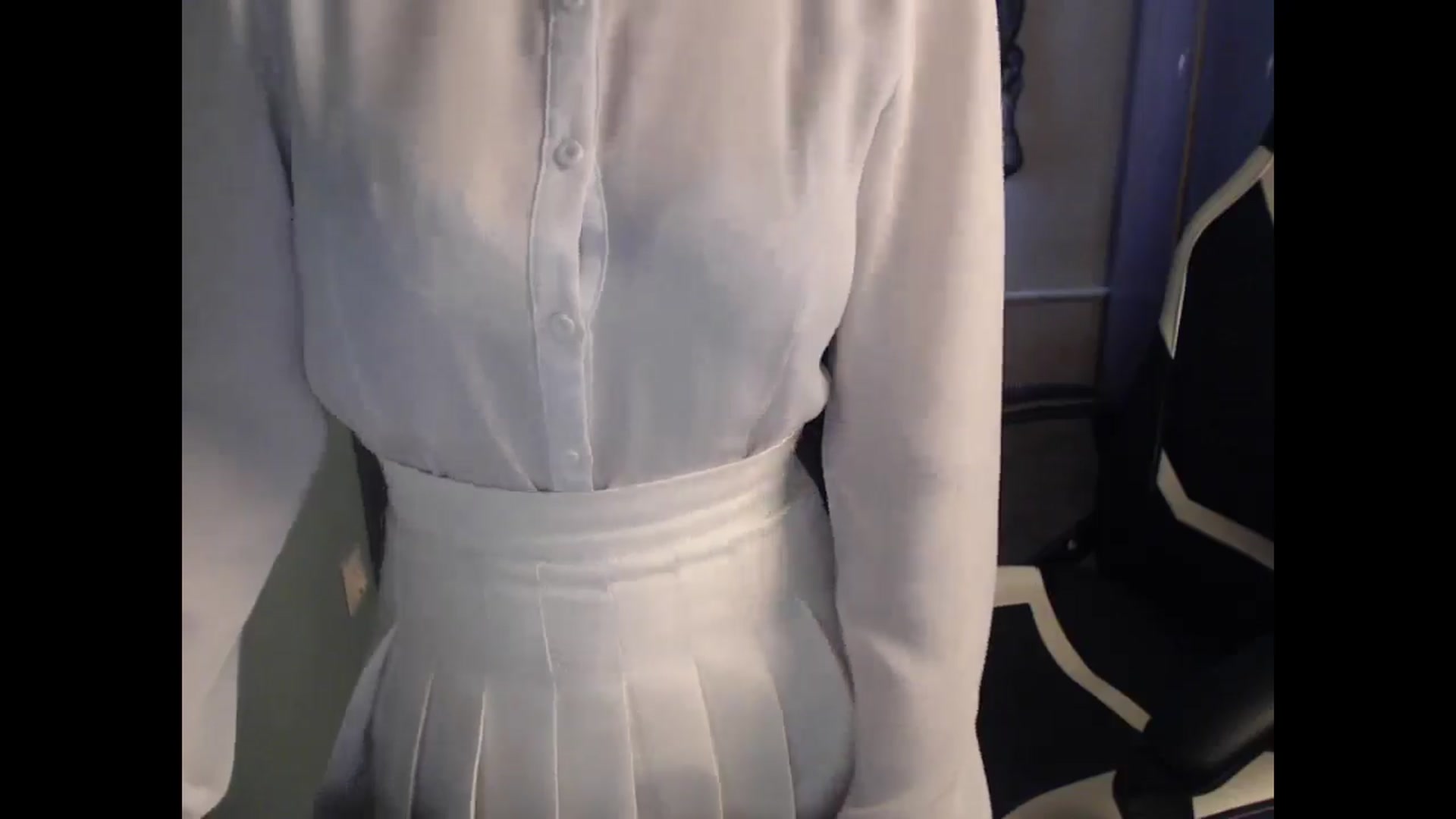 Gallery image thumbnail from NikiFoks18's myfreecams stream on, 04/21/2025, 07:08 image 18 of 20
