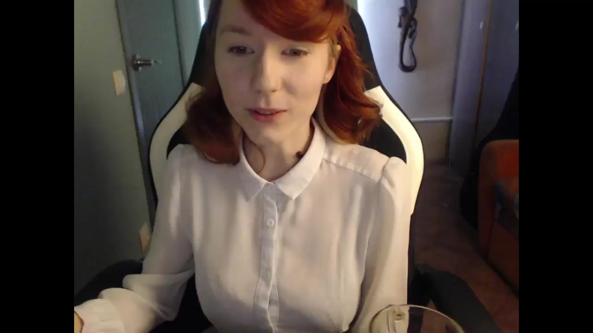 Gallery image thumbnail from NikiFoks18's myfreecams stream on, 04/21/2025, 07:08 image 9 of 20