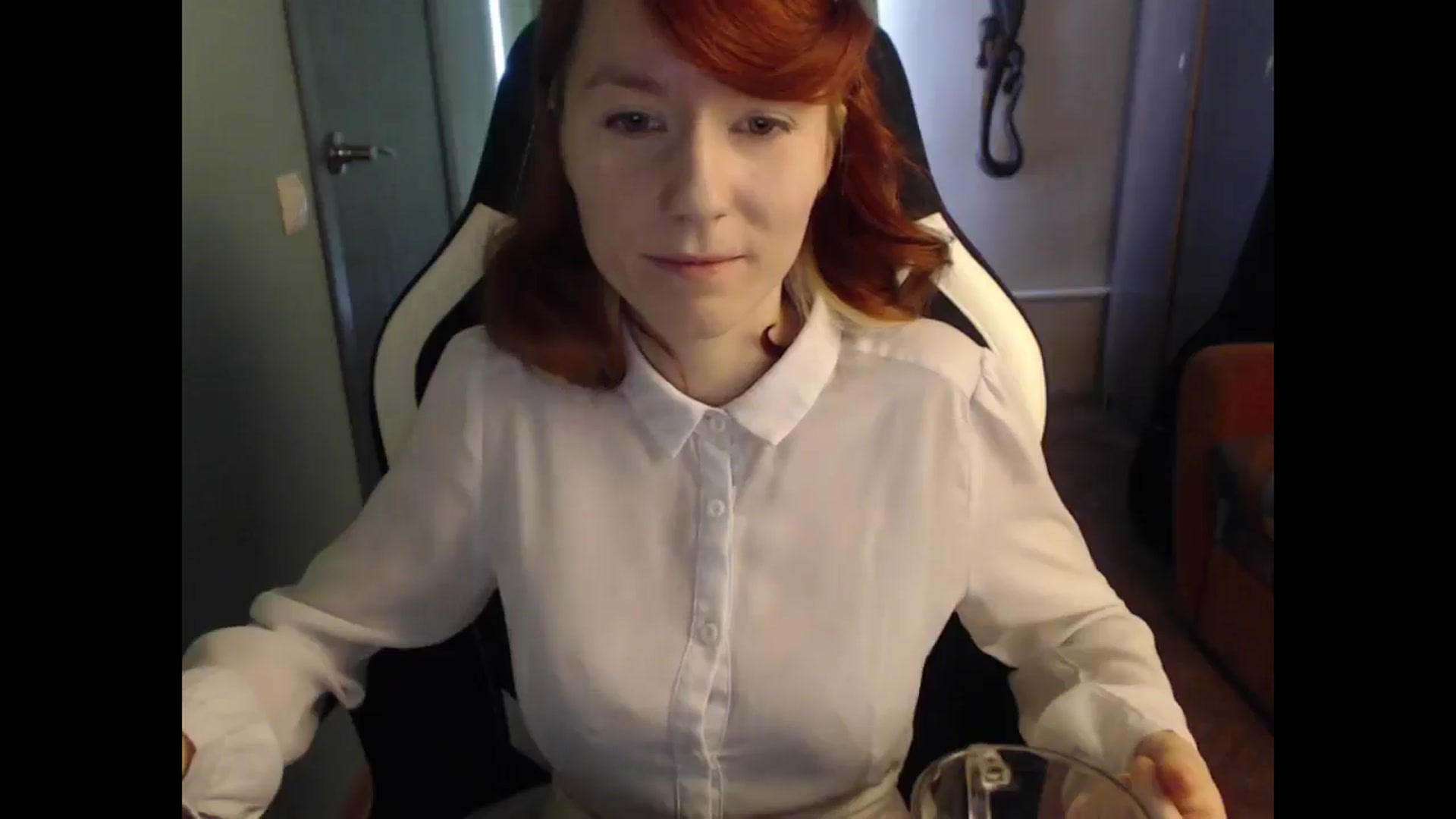 Gallery image thumbnail from NikiFoks18's myfreecams stream on, 04/21/2025, 07:08 image 11 of 20