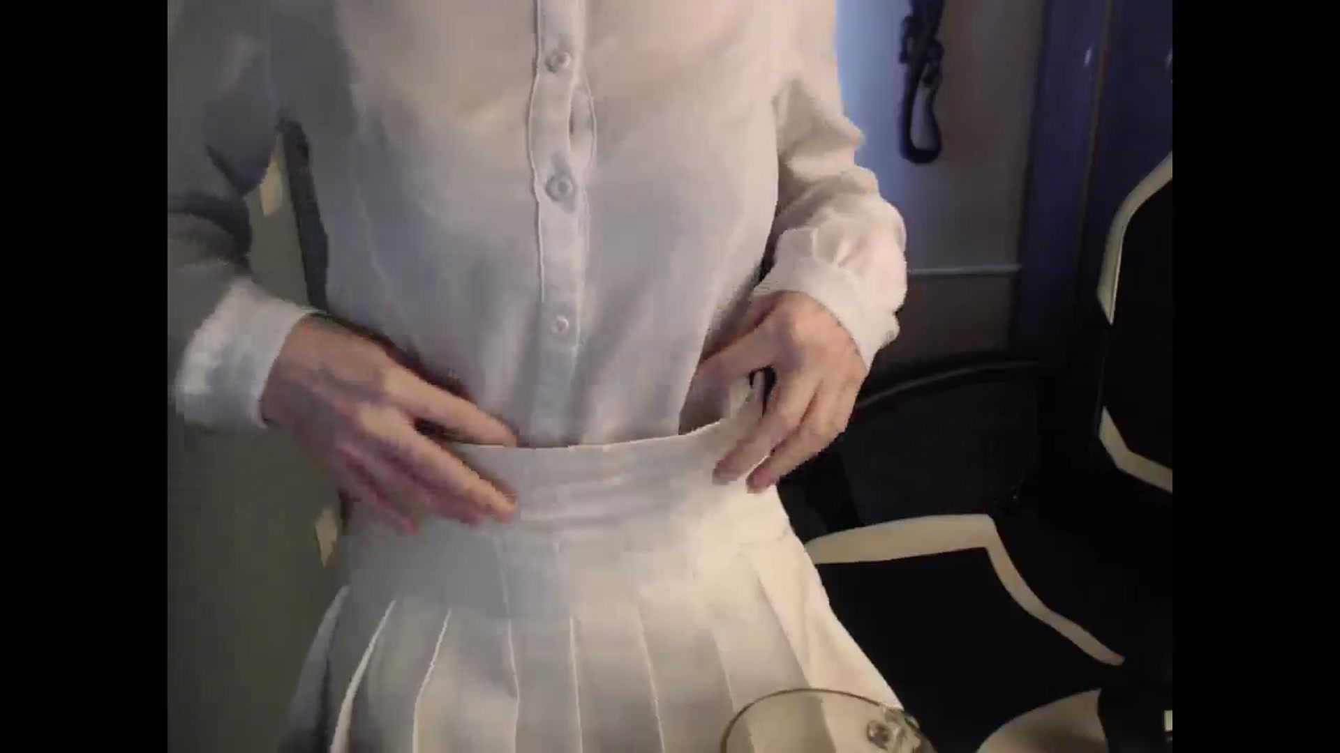 Gallery image thumbnail from NikiFoks18's myfreecams stream on, 04/21/2025, 08:51 image 15 of 20