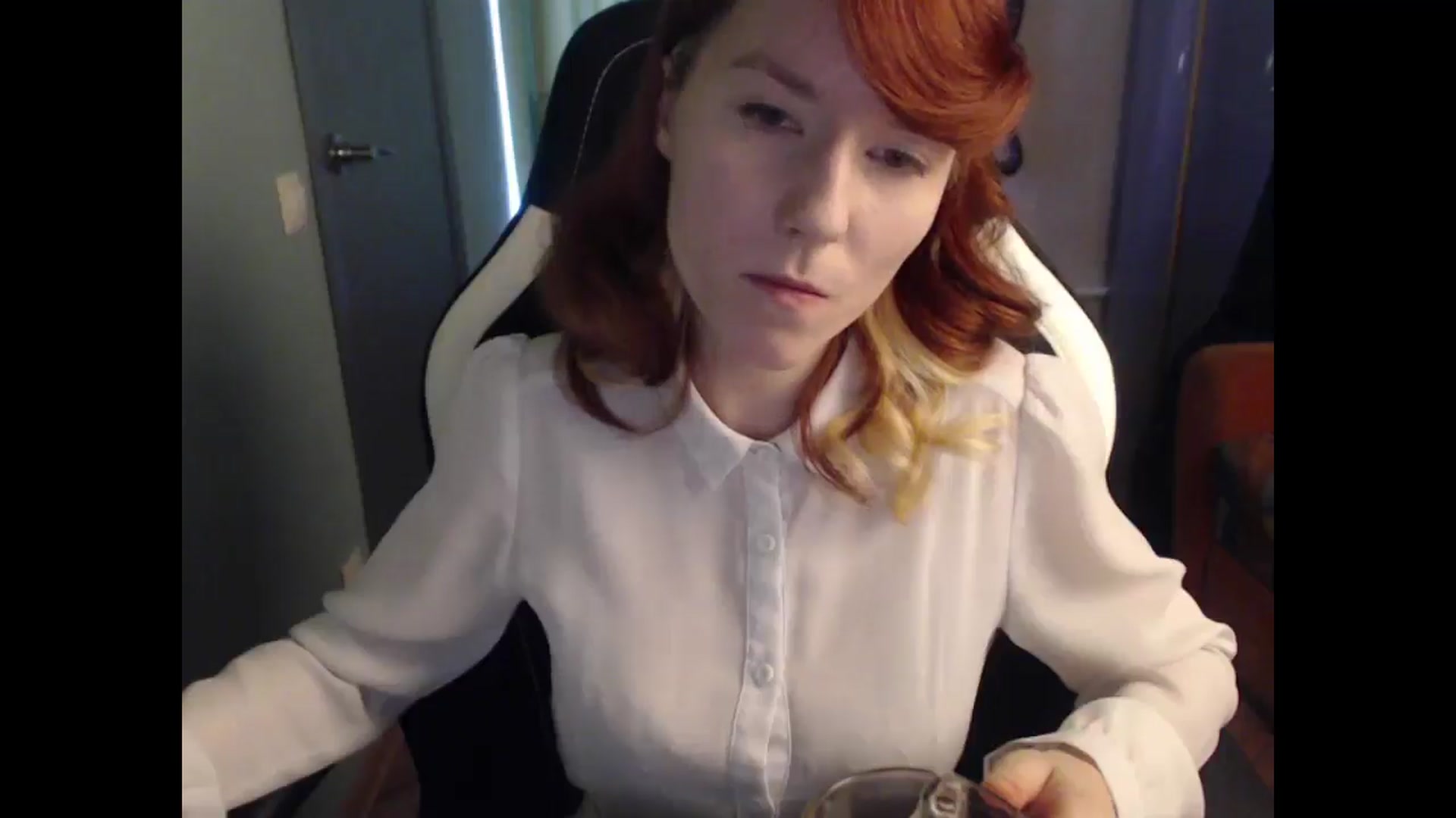 Gallery image thumbnail from NikiFoks18's myfreecams stream on, 04/21/2025, 08:51 image 4 of 20