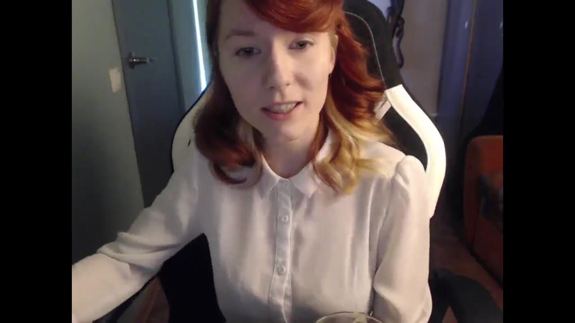 Gallery image thumbnail from NikiFoks18's myfreecams stream on, 04/21/2025, 08:51 image 2 of 20