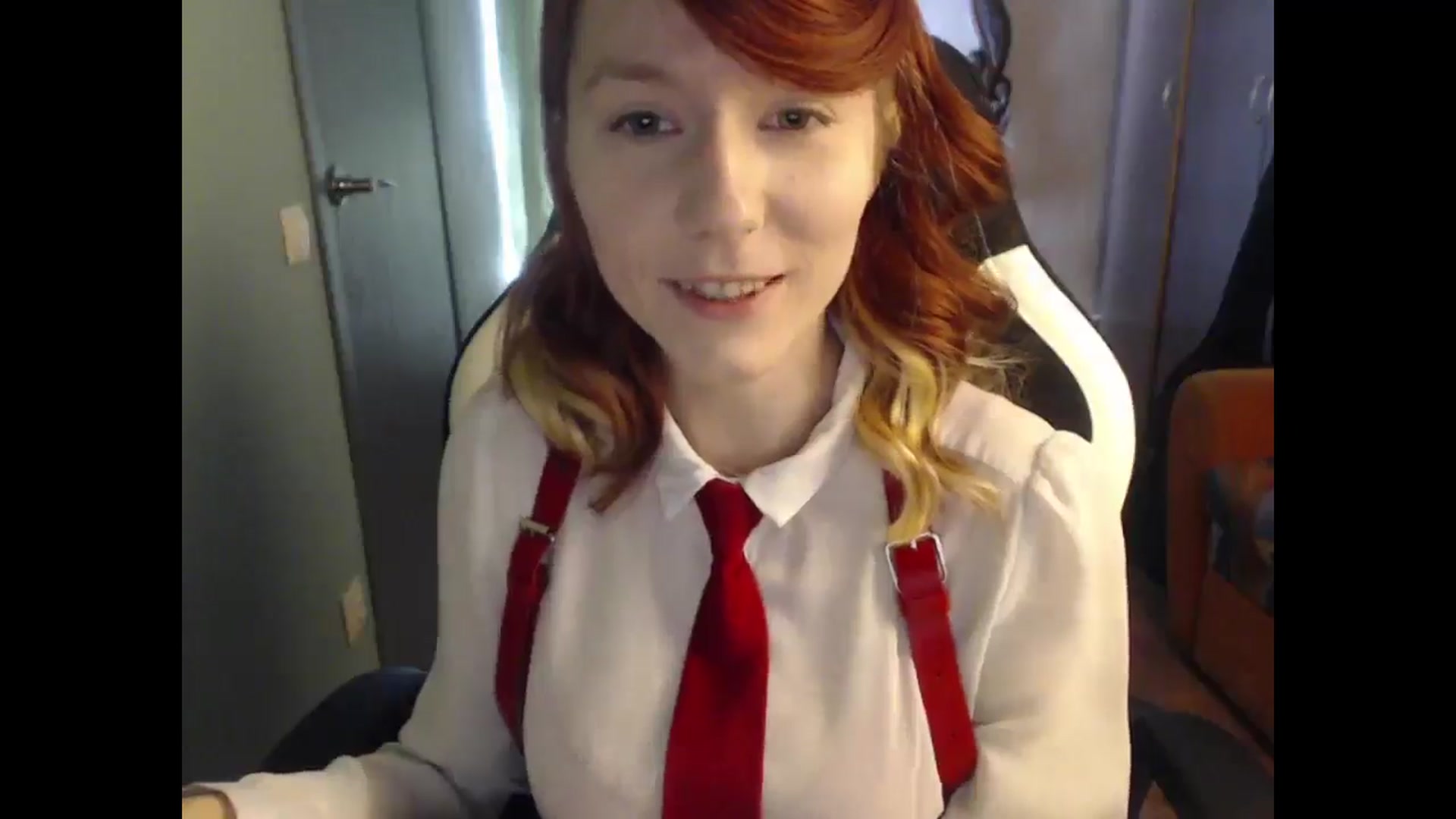 Gallery image thumbnail from NikiFoks18's myfreecams stream on, 04/22/2025, 06:23 image 10 of 20