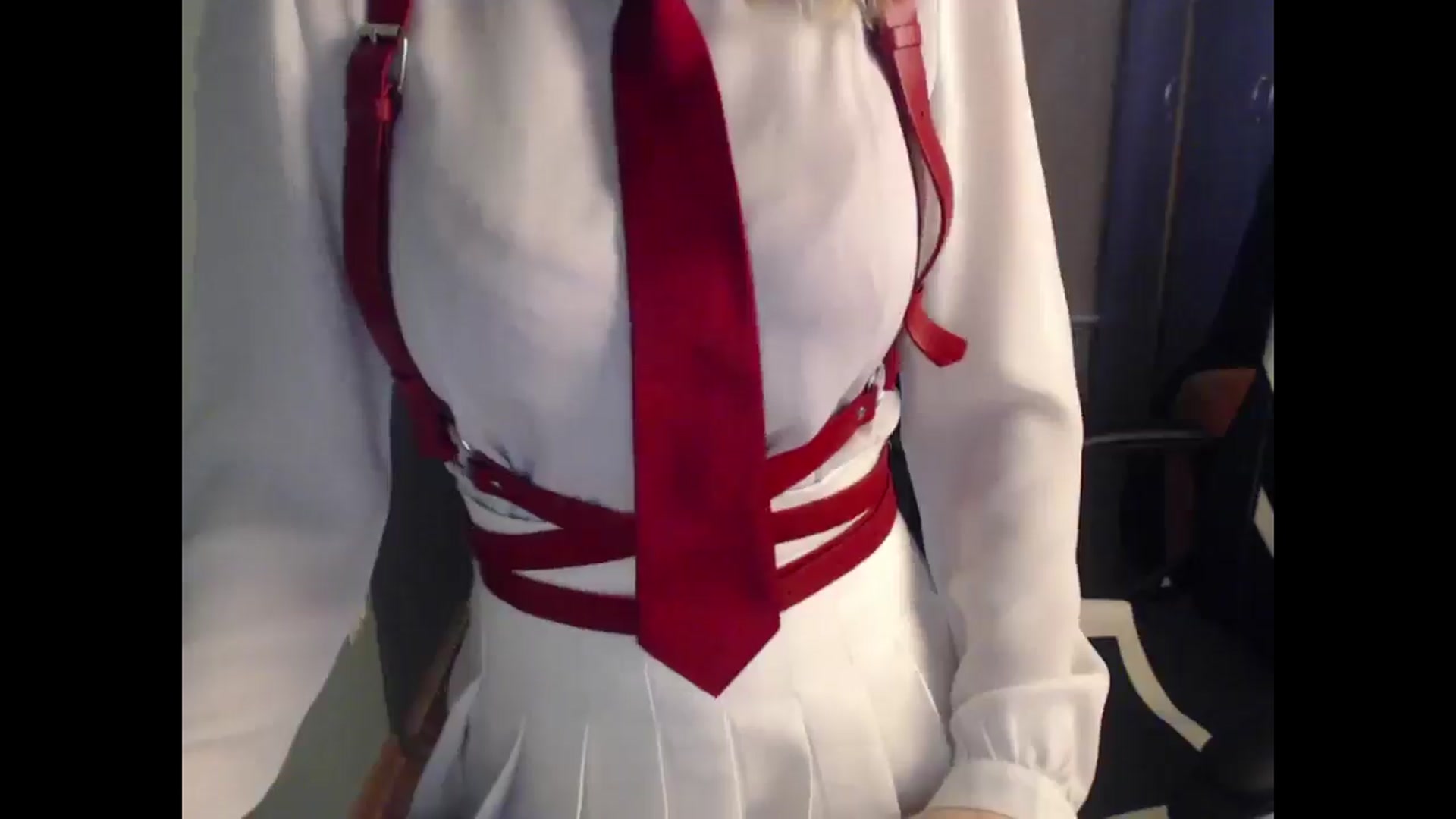 Gallery image thumbnail from NikiFoks18's myfreecams stream on, 04/22/2025, 08:05 image 3 of 20