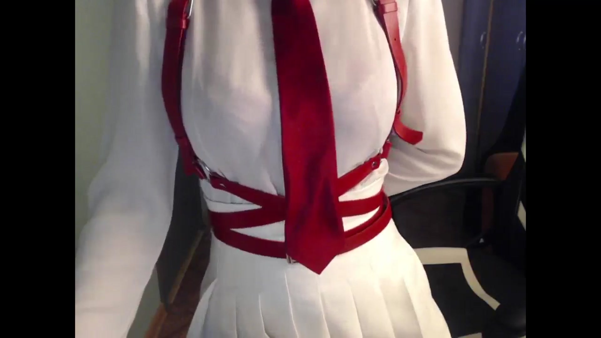 Gallery image thumbnail from NikiFoks18's myfreecams stream on, 04/22/2025, 08:05 image 15 of 20