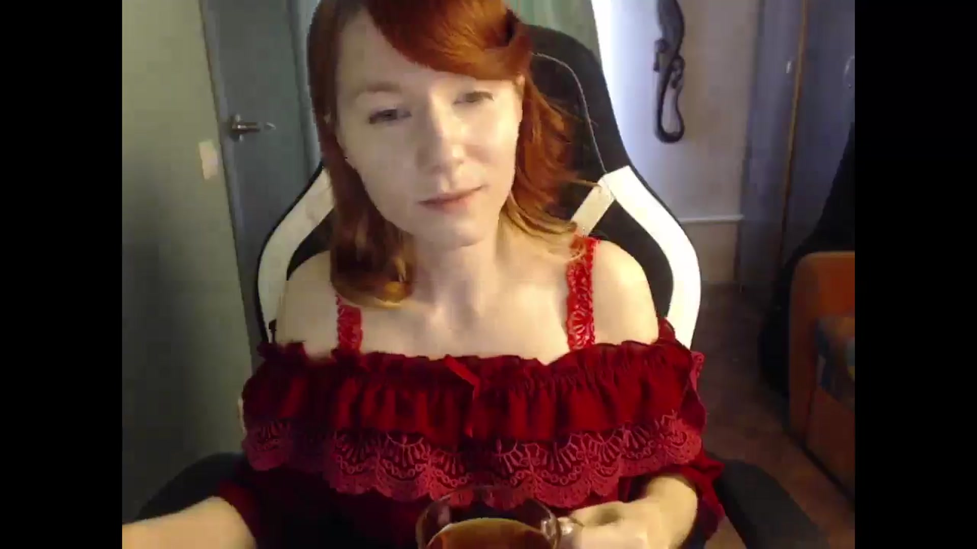 Gallery image thumbnail from NikiFoks18's myfreecams stream on, 04/24/2025, 09:00 image 8 of 20