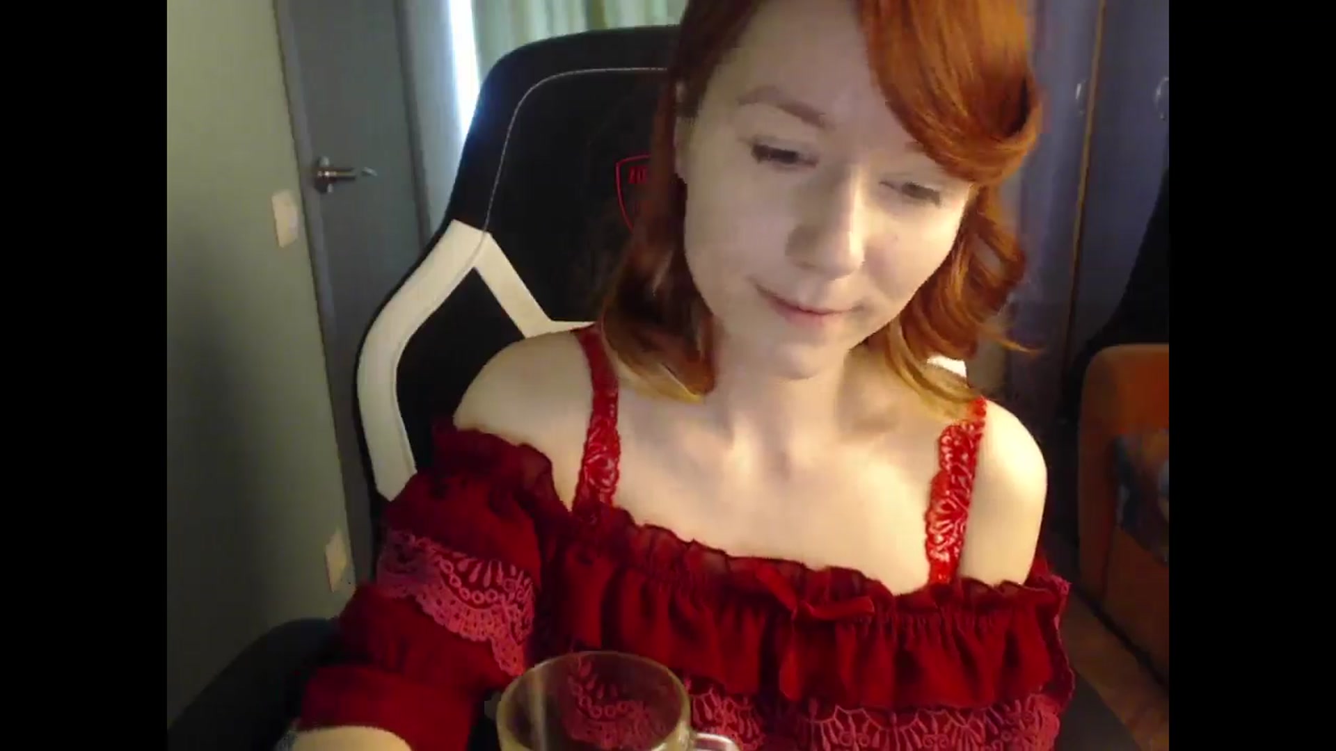 Gallery image thumbnail from NikiFoks18's myfreecams stream on, 04/24/2025, 09:00 image 7 of 20