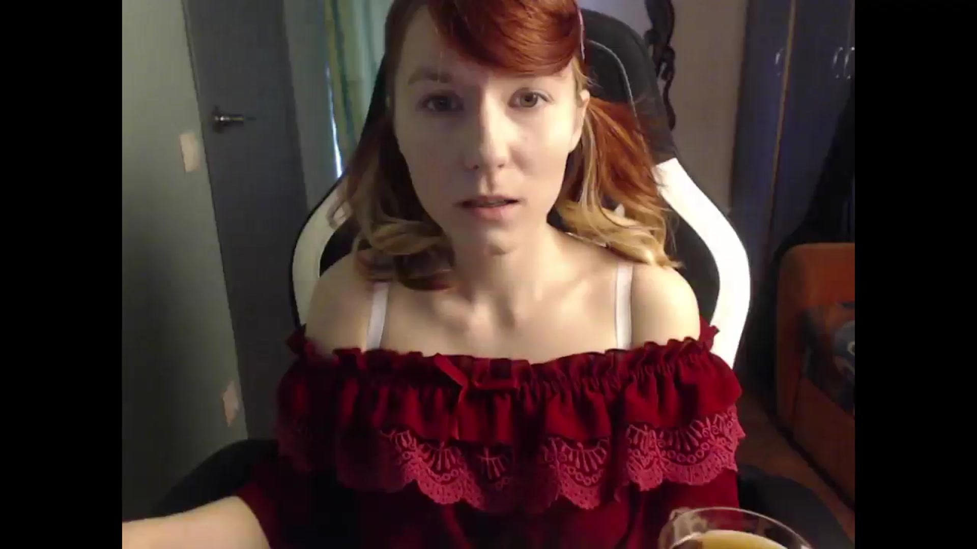 Gallery image thumbnail from NikiFoks18's myfreecams stream on, 04/30/2025, 07:59 image 1 of 20