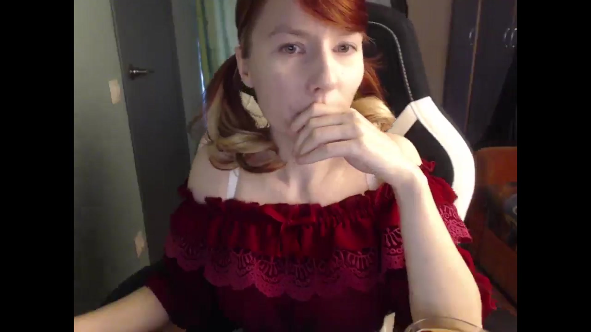 Gallery image thumbnail from NikiFoks18's myfreecams stream on, 04/30/2025, 07:59 image 16 of 20