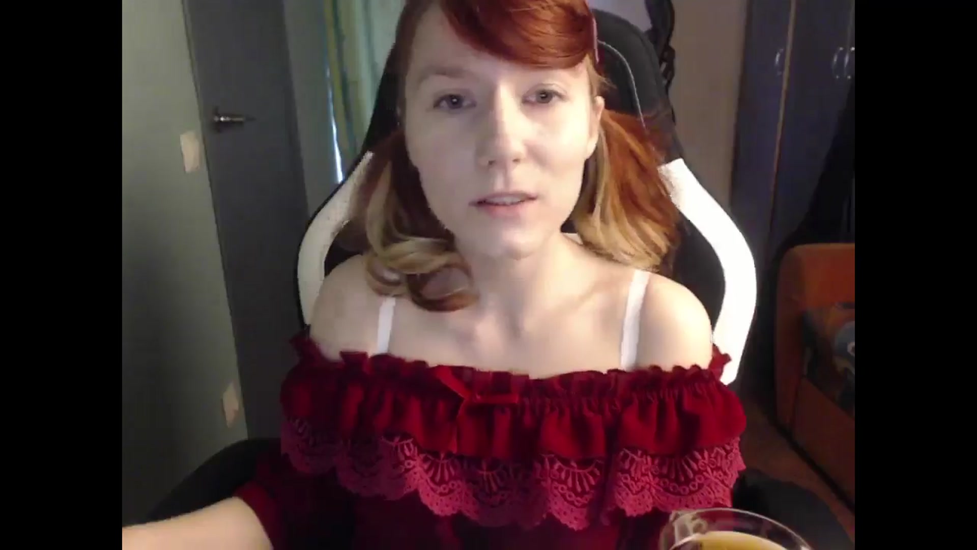 Gallery image thumbnail from NikiFoks18's myfreecams stream on, 04/30/2025, 07:59 image 3 of 20