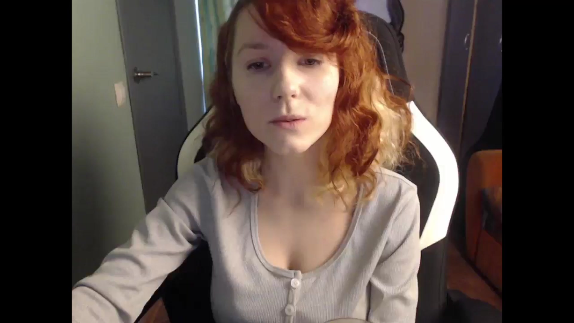 Gallery image thumbnail from NikiFoks18's myfreecams stream on, 05/04/2025, 08:55 image 2 of 20