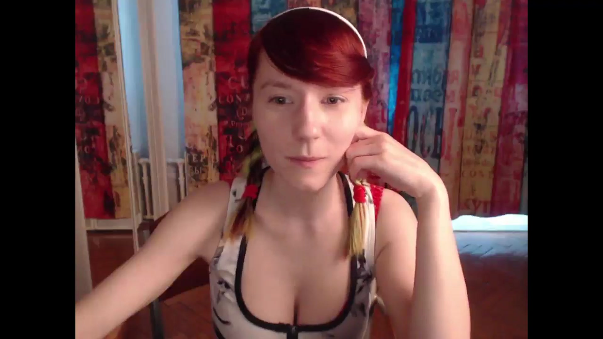 Gallery image thumbnail from NikiFoks18's myfreecams stream on, 05/28/2025, 09:48 image 3 of 20