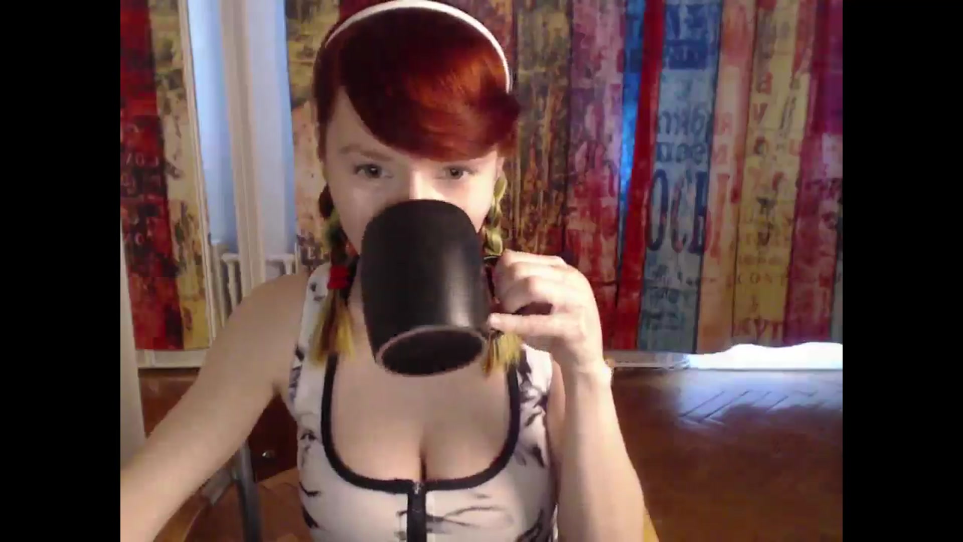 Gallery image thumbnail from NikiFoks18's myfreecams stream on, 05/28/2025, 09:48 image 2 of 20