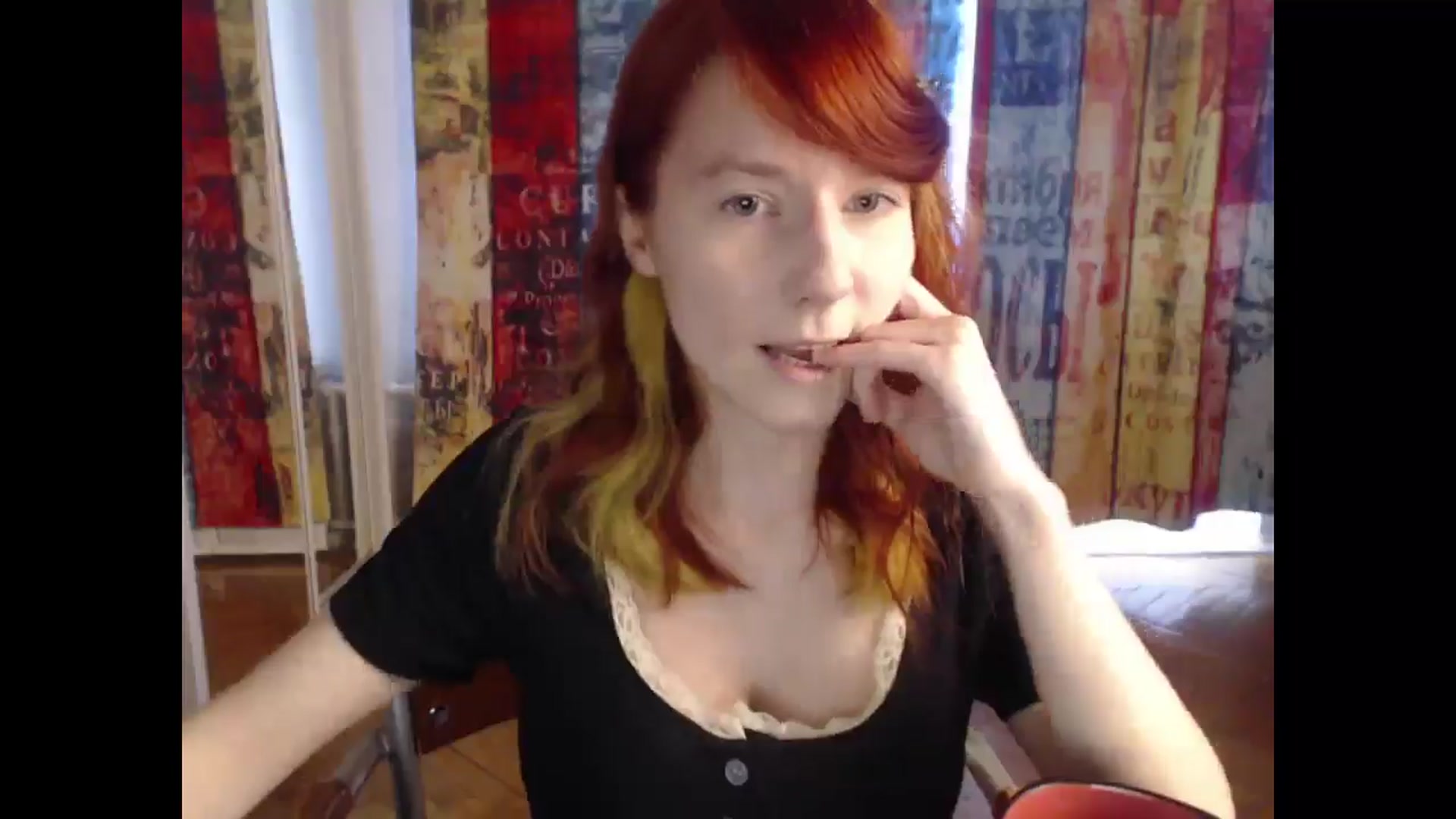 Gallery image thumbnail from NikiFoks18's myfreecams stream on, 05/30/2025, 11:29 image 19 of 20