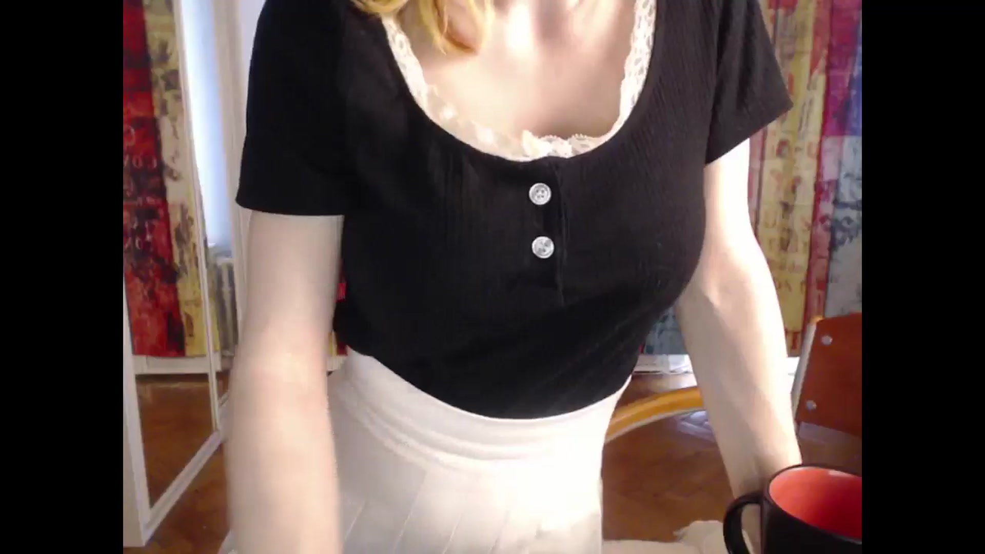 Gallery image thumbnail from NikiFoks18's myfreecams stream on, 05/30/2025, 13:28 image 15 of 20