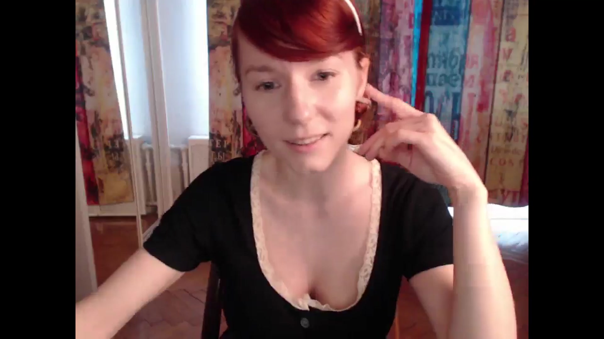 Gallery image thumbnail from NikiFoks18's myfreecams stream on, 06/07/2025, 09:47 image 13 of 20
