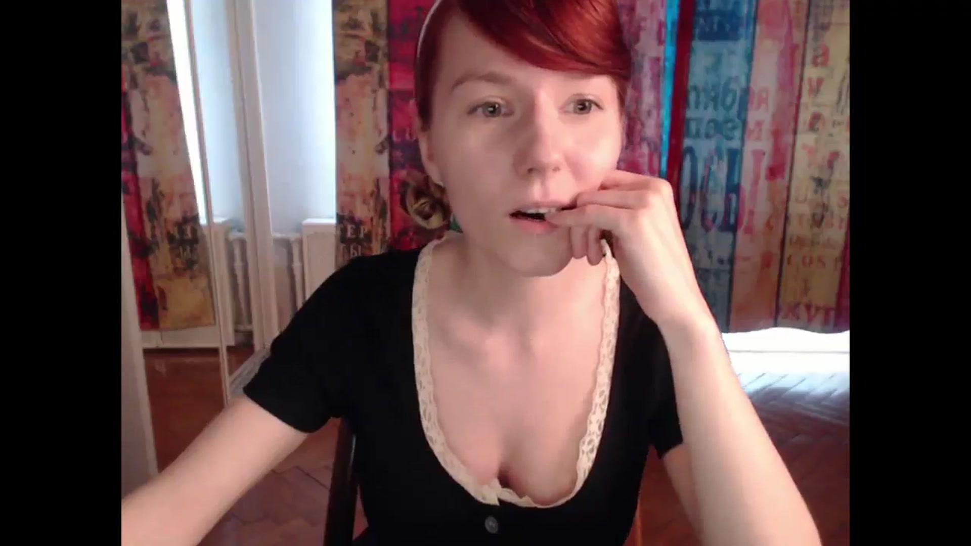 Gallery image thumbnail from NikiFoks18's myfreecams stream on, 06/07/2025, 09:47 image 16 of 20
