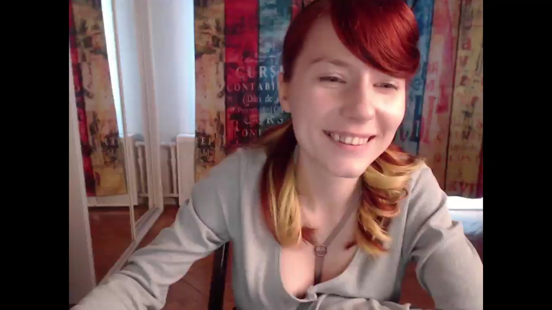 Gallery image thumbnail from NikiFoks18's myfreecams stream on, 06/08/2025, 07:53 image 15 of 20
