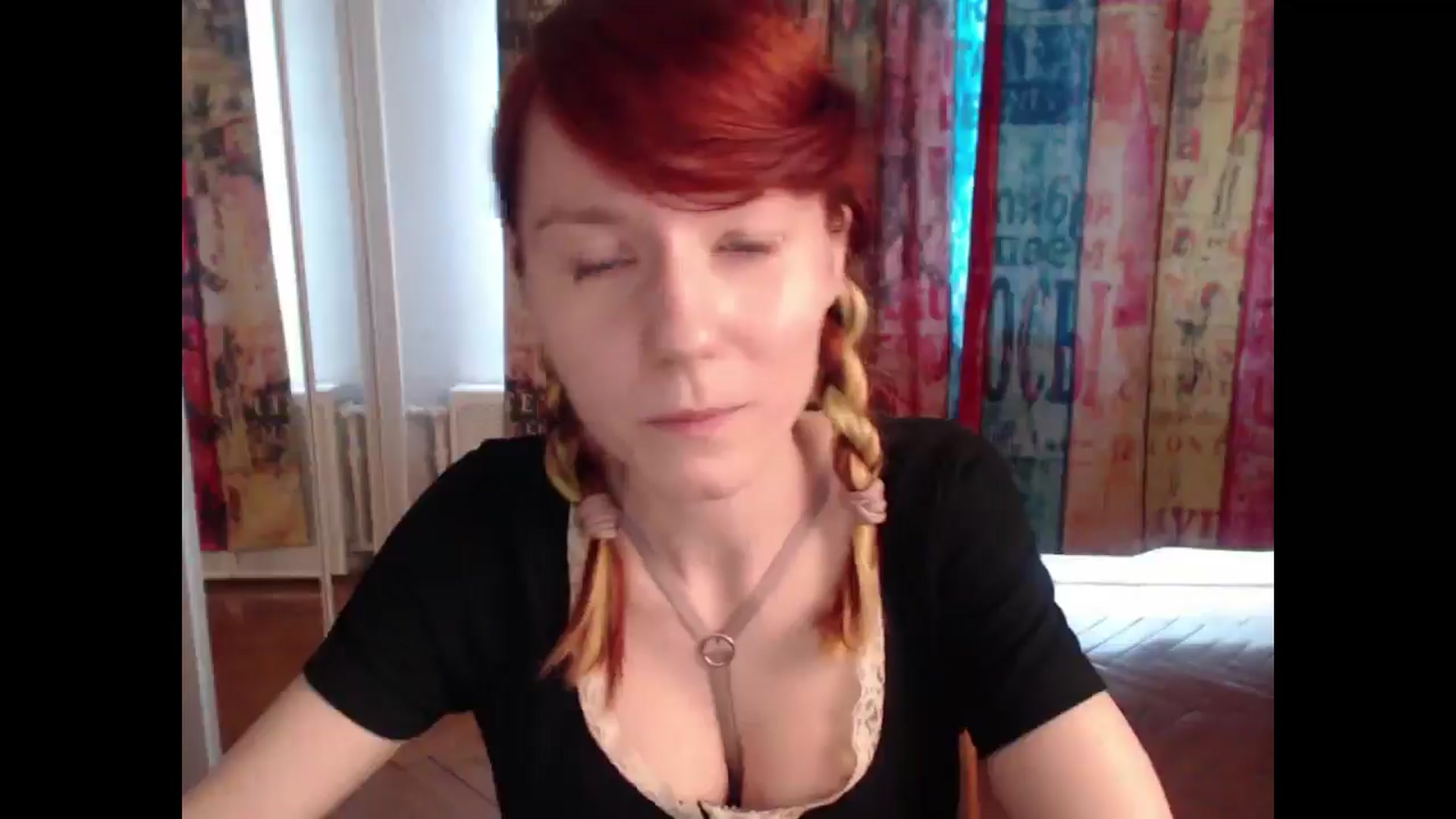 Gallery image thumbnail from NikiFoks18's myfreecams stream on, 06/09/2025, 06:32 image 6 of 20