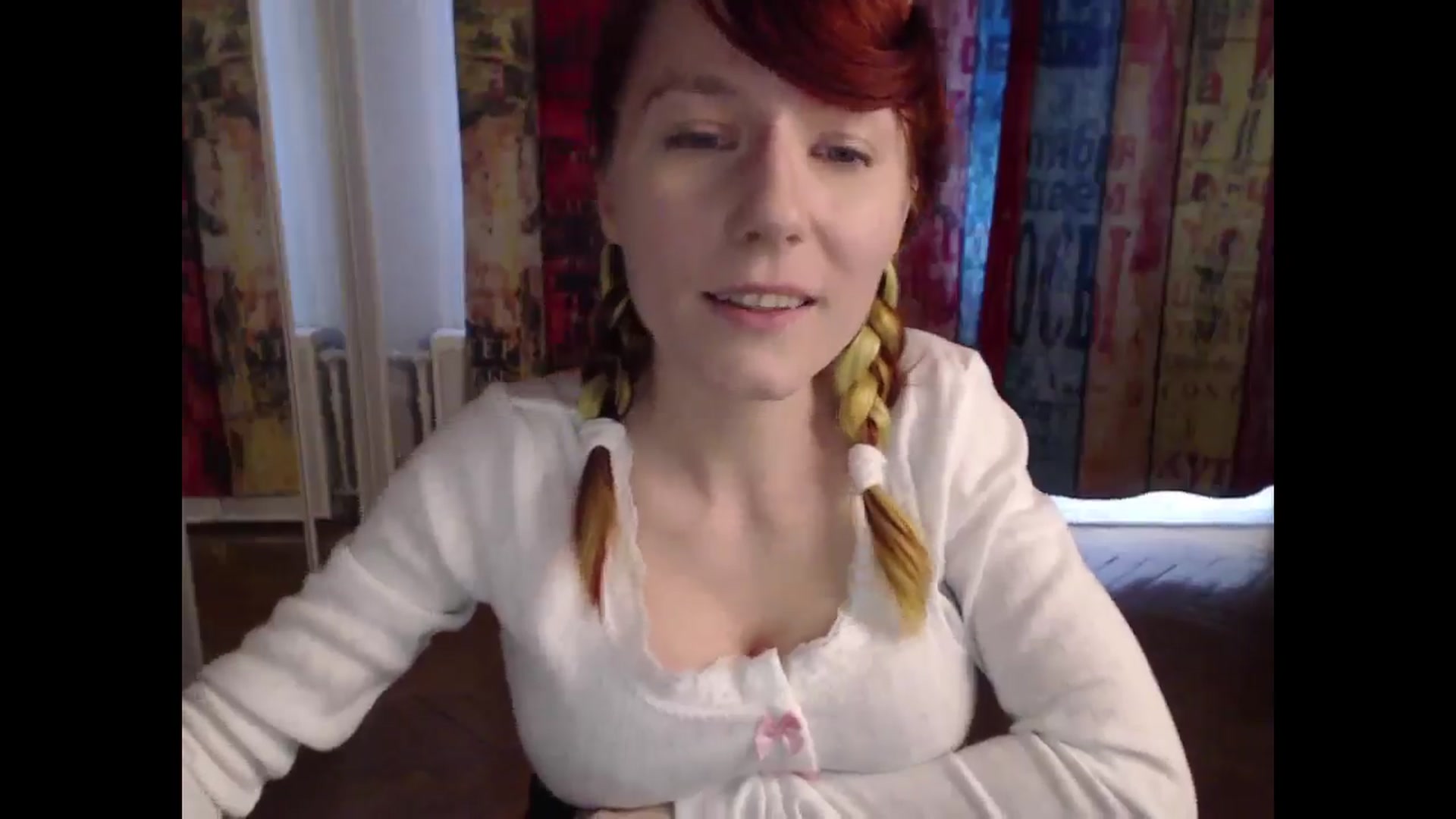 Gallery image thumbnail from NikiFoks18's myfreecams stream on, 06/10/2025, 15:15 image 16 of 20