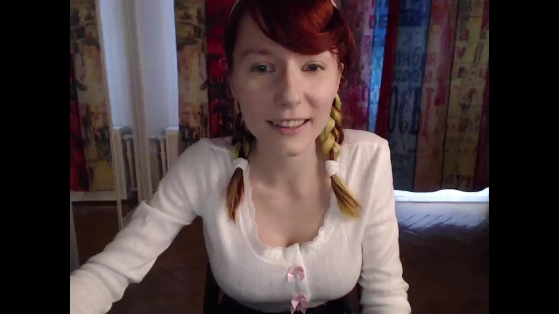 Gallery image thumbnail from NikiFoks18's myfreecams stream on, 06/10/2025, 15:15 image 10 of 20