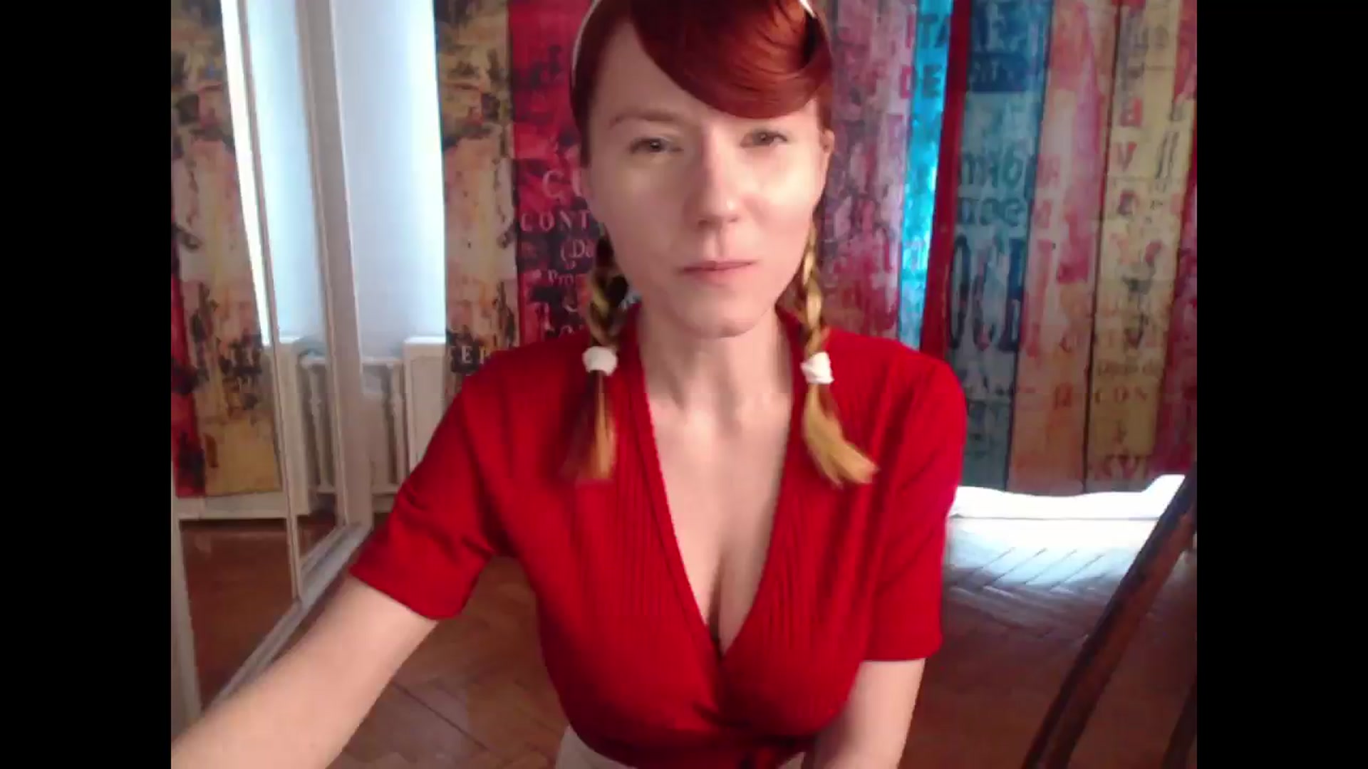 Gallery image thumbnail from NikiFoks18's myfreecams stream on, 06/12/2025, 08:44 image 15 of 20