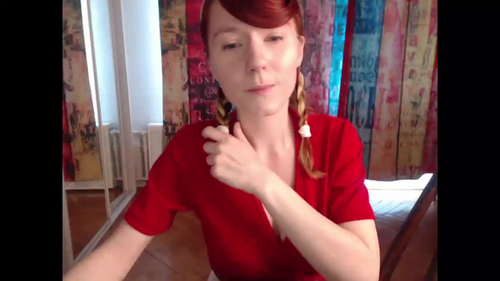 Gallery image thumbnail from NikiFoks18's myfreecams stream on, 06/12/2025, 08:44 image 16 of 20