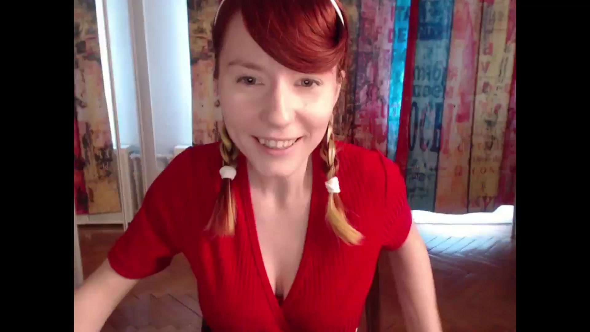 Gallery image thumbnail from NikiFoks18's myfreecams stream on, 06/12/2025, 08:44 image 4 of 20
