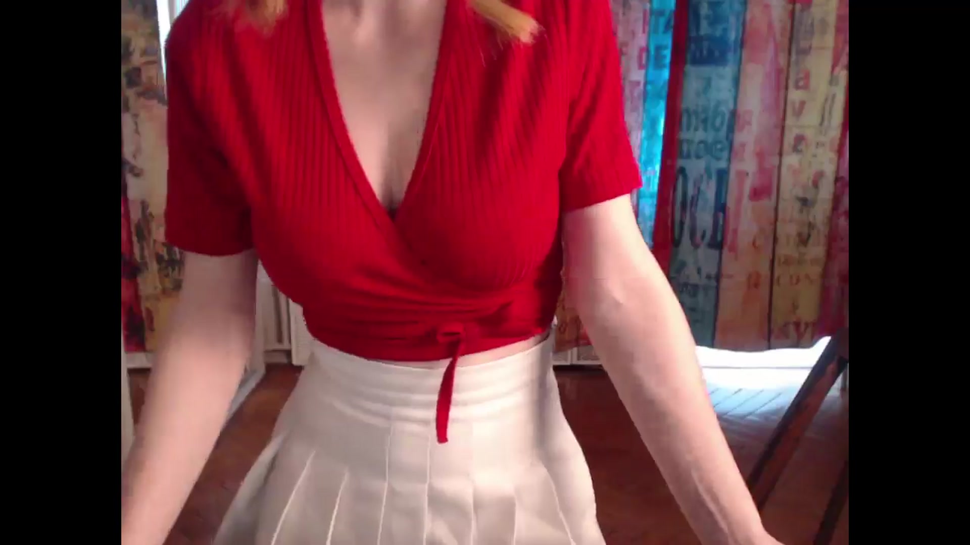 Gallery image thumbnail from NikiFoks18's myfreecams stream on, 06/12/2025, 08:44 image 7 of 20