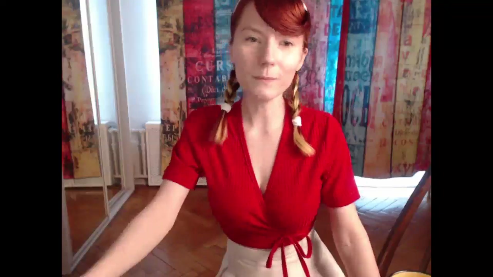Gallery image thumbnail from NikiFoks18's myfreecams stream on, 06/12/2025, 09:12 image 12 of 20