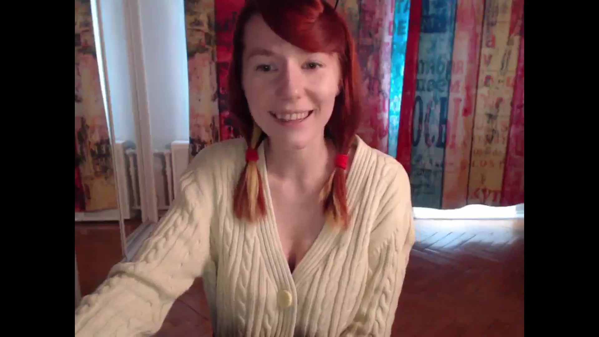 Gallery image thumbnail from NikiFoks18's myfreecams stream on, 06/15/2025, 11:00 image 18 of 20