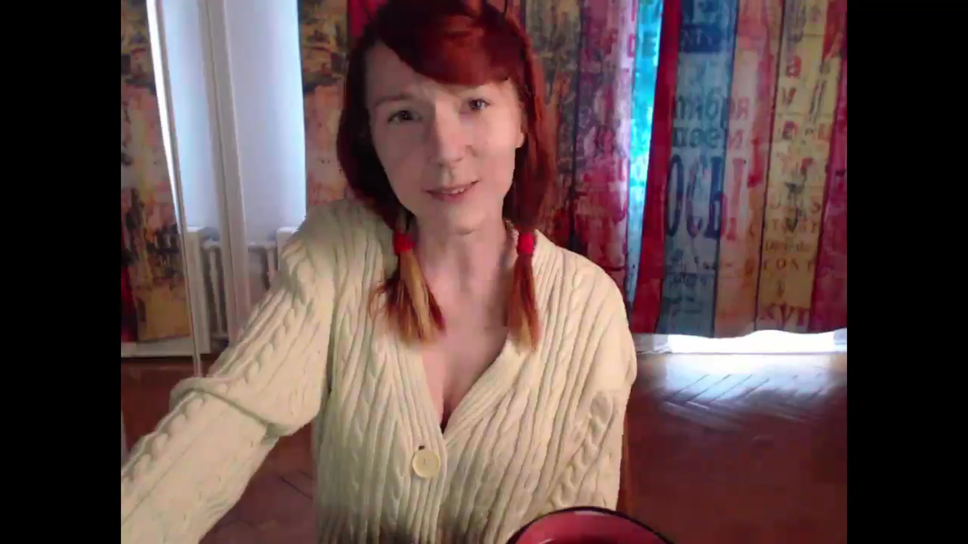 Gallery image thumbnail from NikiFoks18's myfreecams stream on, 06/15/2025, 11:00 image 3 of 20