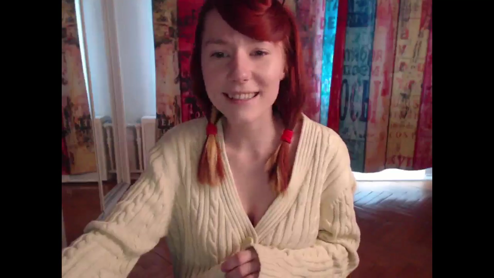 Gallery image thumbnail from NikiFoks18's myfreecams stream on, 06/15/2025, 11:00 image 16 of 20