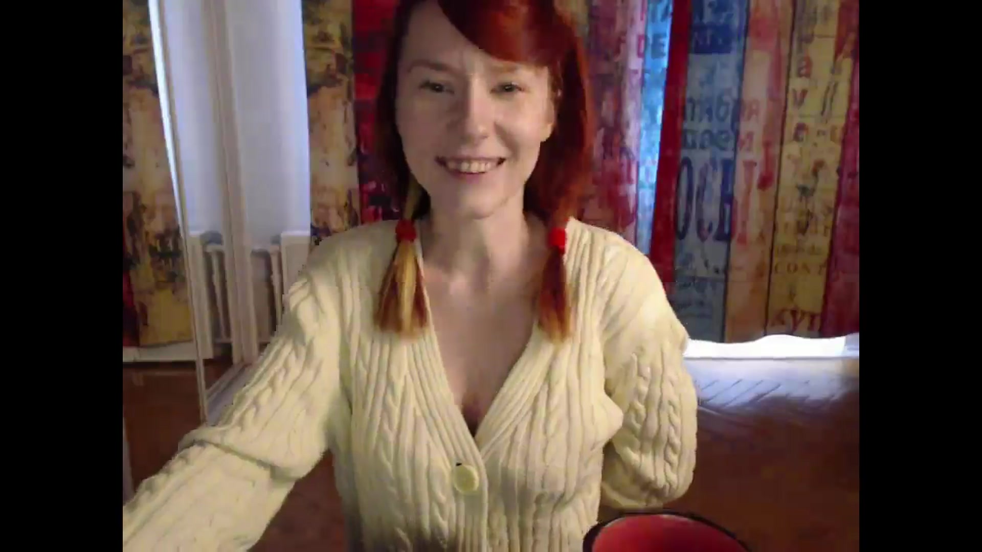 Gallery image thumbnail from NikiFoks18's myfreecams stream on, 06/15/2025, 11:00 image 6 of 20