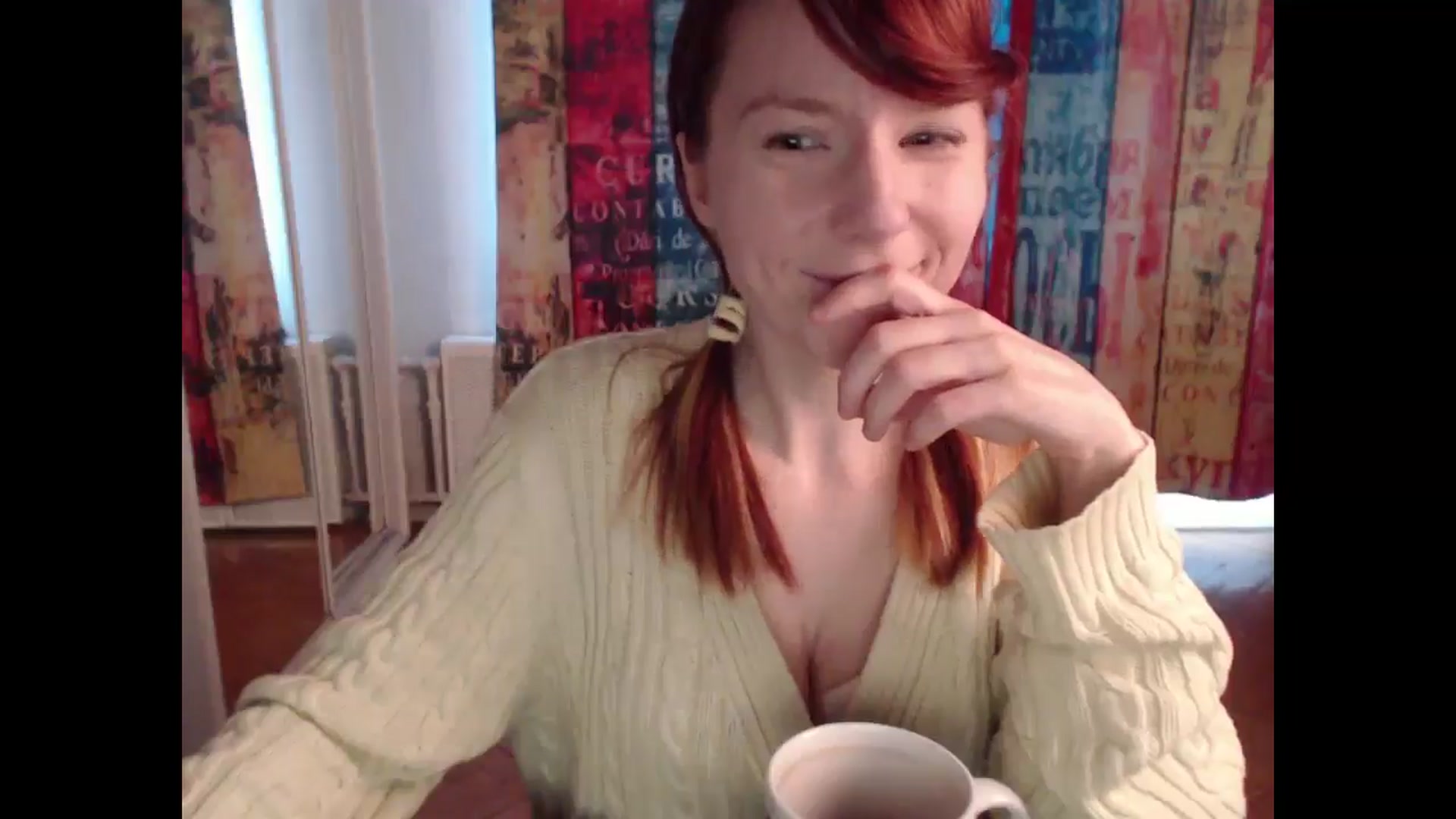 Gallery image thumbnail from NikiFoks18's myfreecams stream on, 06/19/2025, 10:43 image 15 of 20