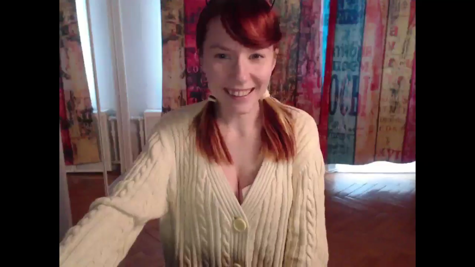 Gallery image thumbnail from NikiFoks18's myfreecams stream on, 06/19/2025, 10:43 image 9 of 20