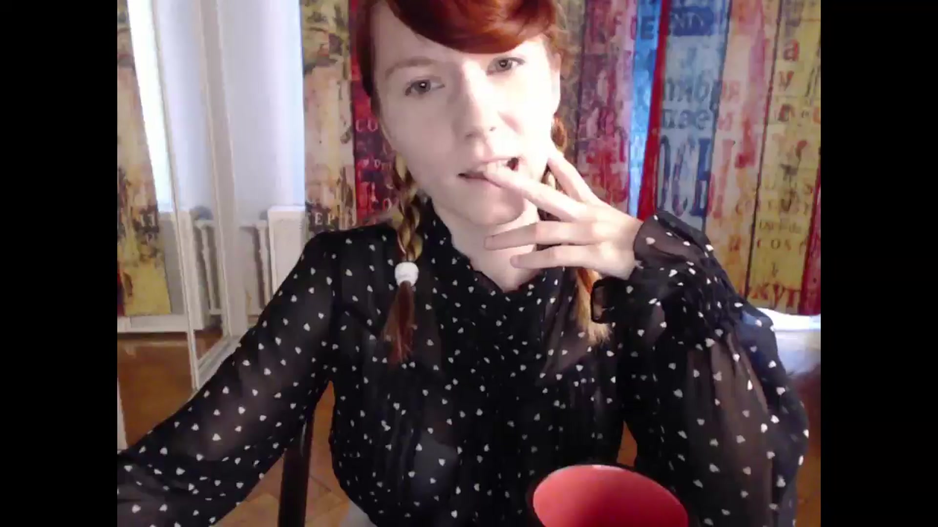 Gallery image thumbnail from NikiFoks18's myfreecams stream on, 06/30/2025, 10:38 image 19 of 20