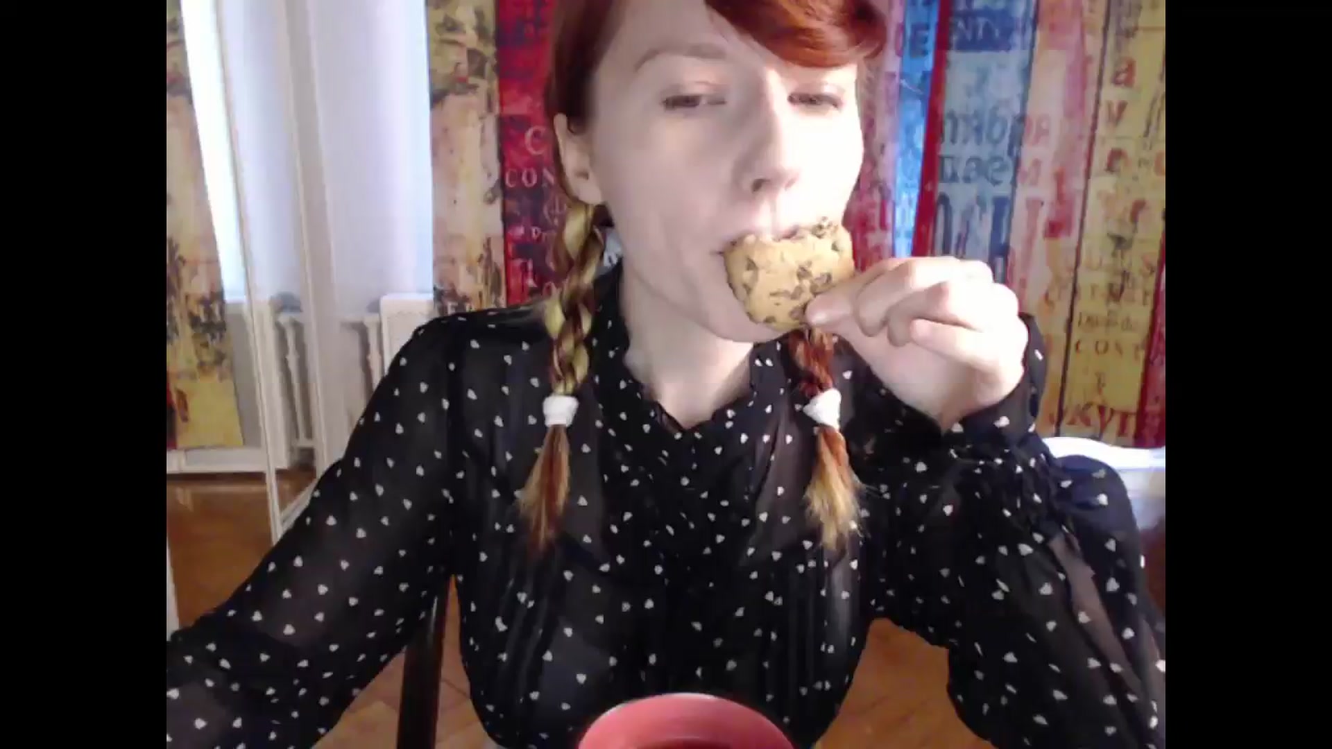 Gallery image thumbnail from NikiFoks18's myfreecams stream on, 06/30/2025, 10:38 image 8 of 20