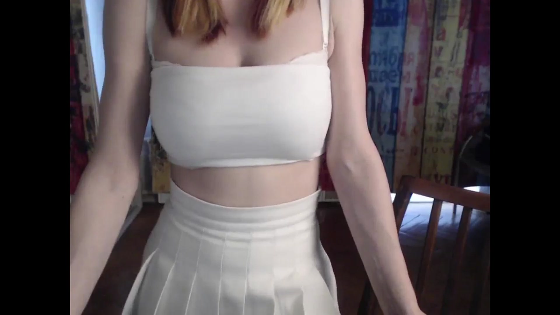 Gallery image thumbnail from NikiFoks18's myfreecams stream on, 07/13/2025, 12:29 image 15 of 20