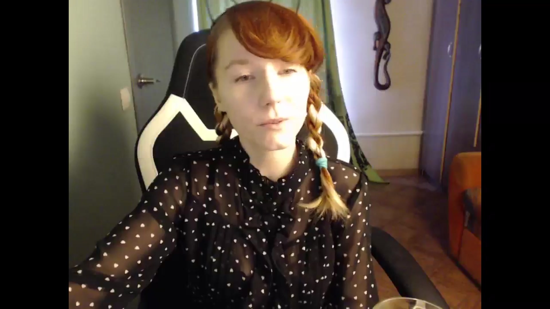 Gallery image thumbnail from NikiFoks18's myfreecams stream on, 09/28/2025, 09:24 image 18 of 20
