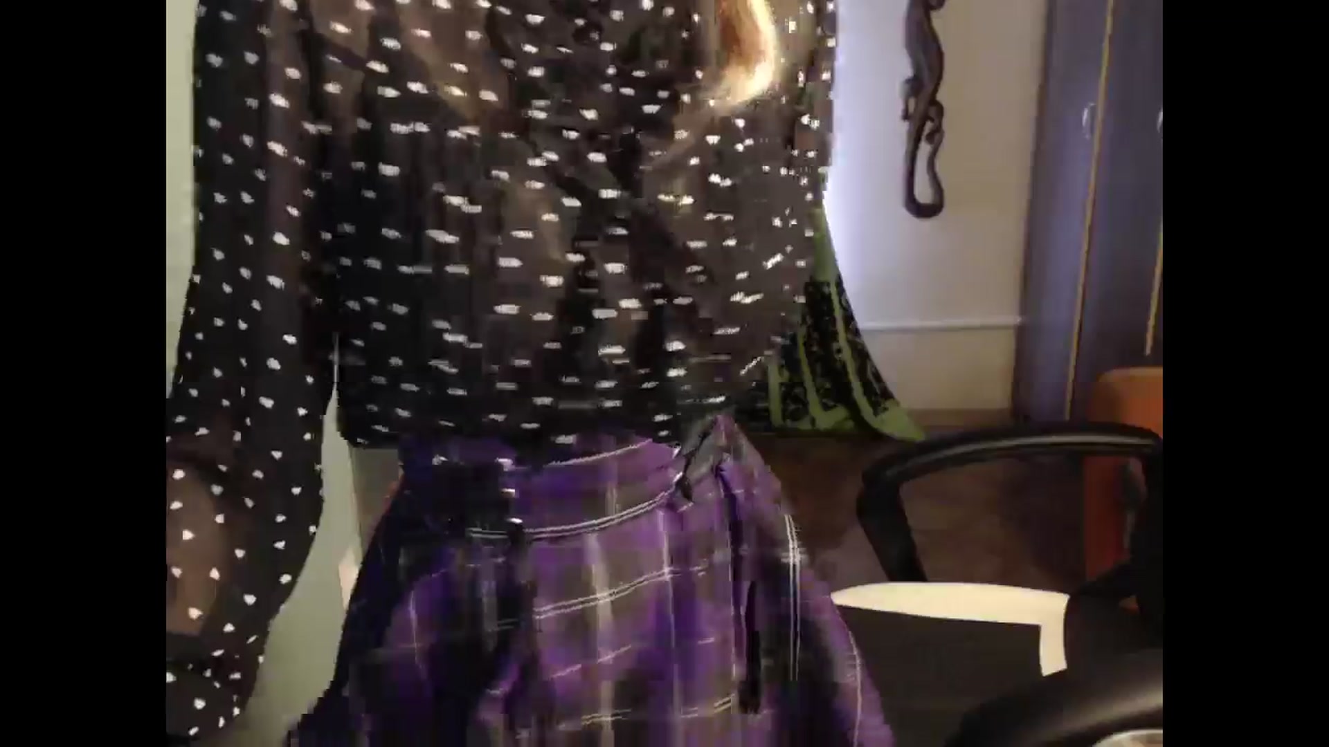 Gallery image thumbnail from NikiFoks18's myfreecams stream on, 09/28/2025, 09:24 image 9 of 20