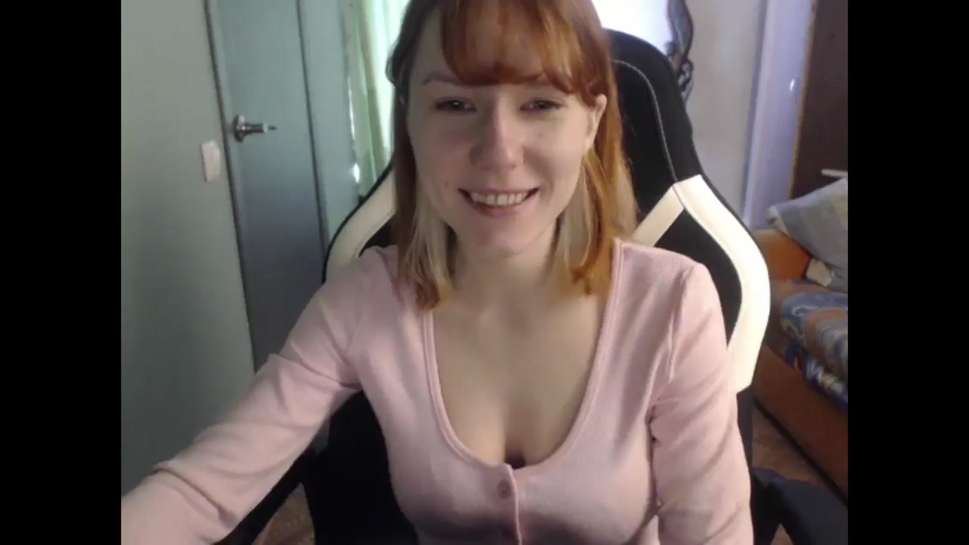 Gallery image thumbnail from NikiFoks18's myfreecams stream on, 03/11/2026, 06:58 image 19 of 20