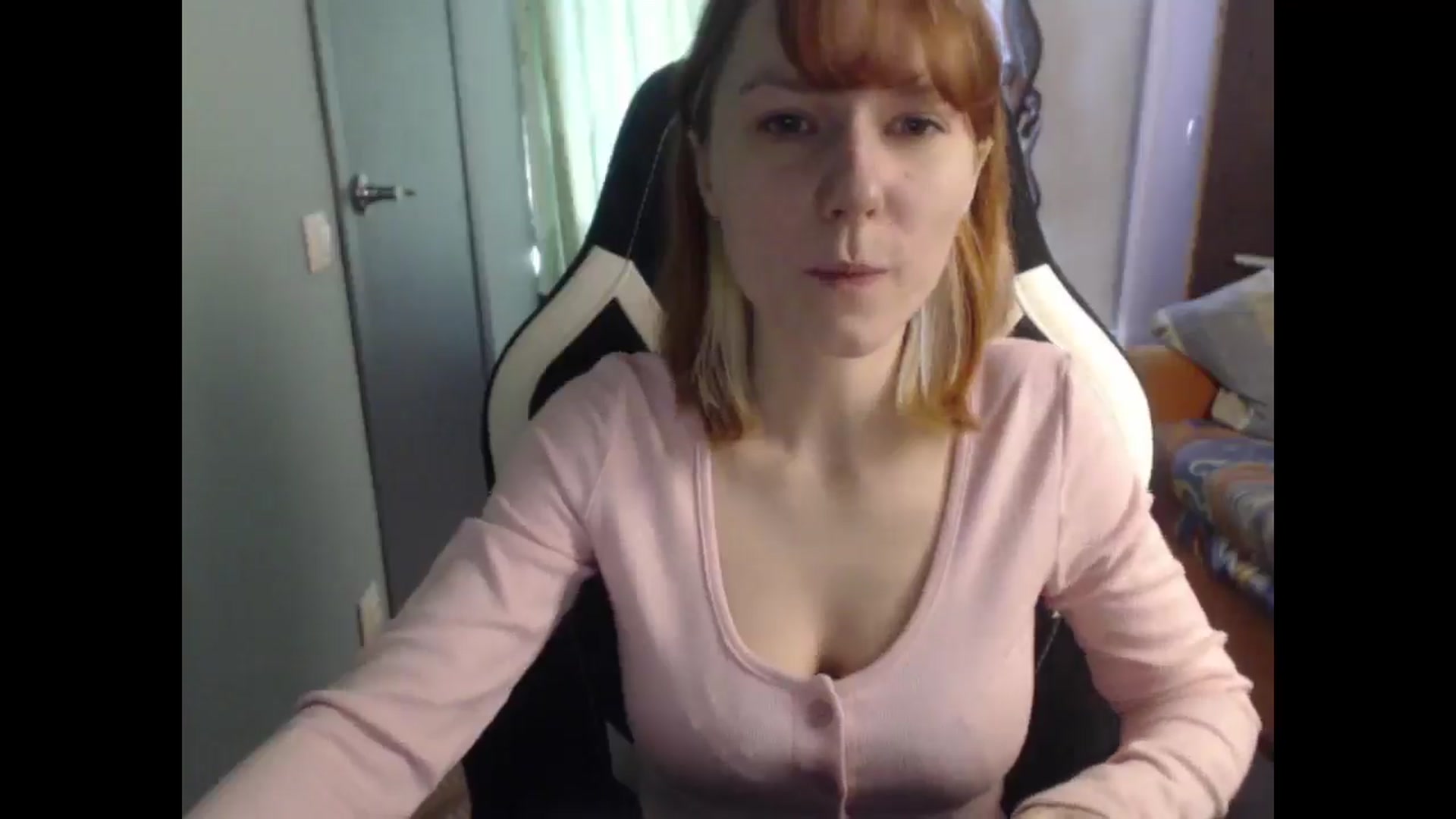 Gallery image thumbnail from NikiFoks18's myfreecams stream on, 03/11/2026, 06:58 image 17 of 20