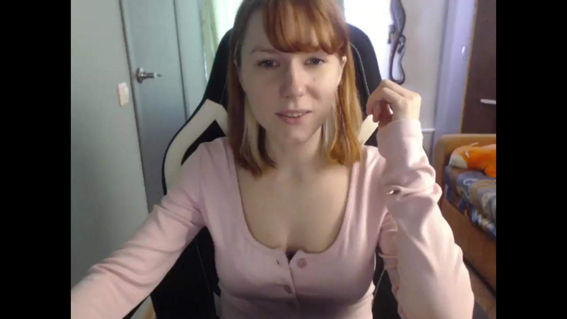 Gallery image thumbnail from NikiFoks18's myfreecams stream on, 03/11/2026, 08:34 image 1 of 20