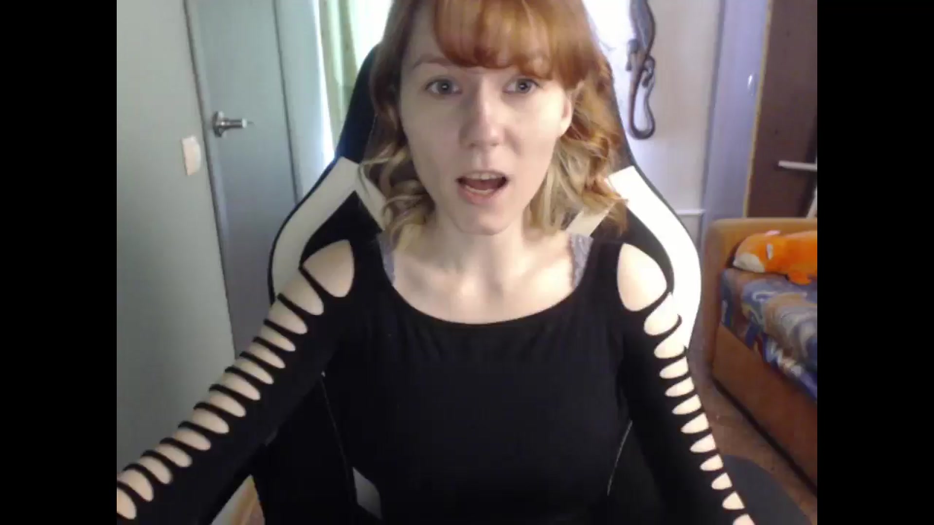 Gallery image thumbnail from NikiFoks18's myfreecams stream on, 03/12/2026, 07:22 image 3 of 20