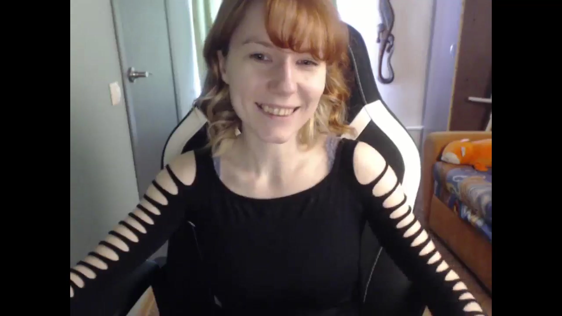Gallery image thumbnail from NikiFoks18's myfreecams stream on, 03/12/2026, 07:22 image 2 of 20